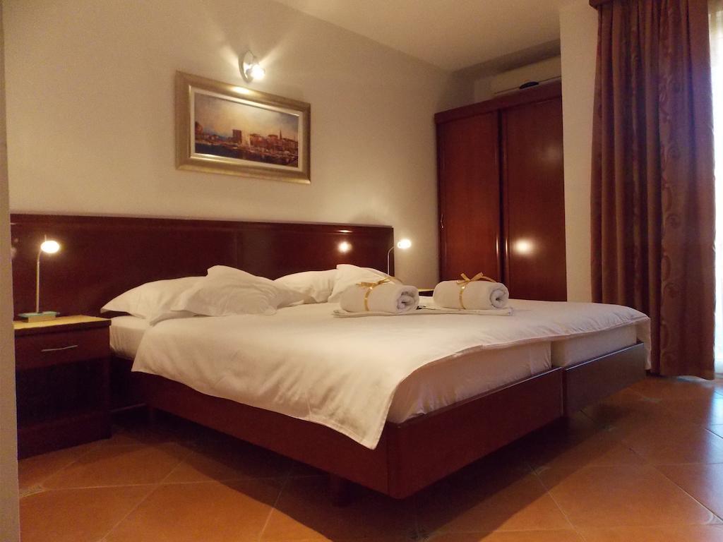 The Franeta Lux *
